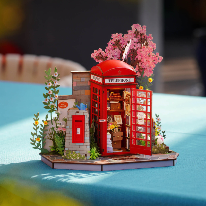 Rolife 3D Wooden Puzzle - Blossom Book Booth TGS05