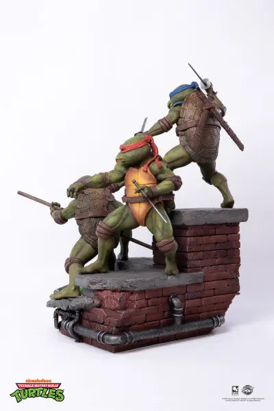 PRE-ORDER TMNT: Teenage Mutant Ninja Turtles 1/6 Scale Movie Diorama