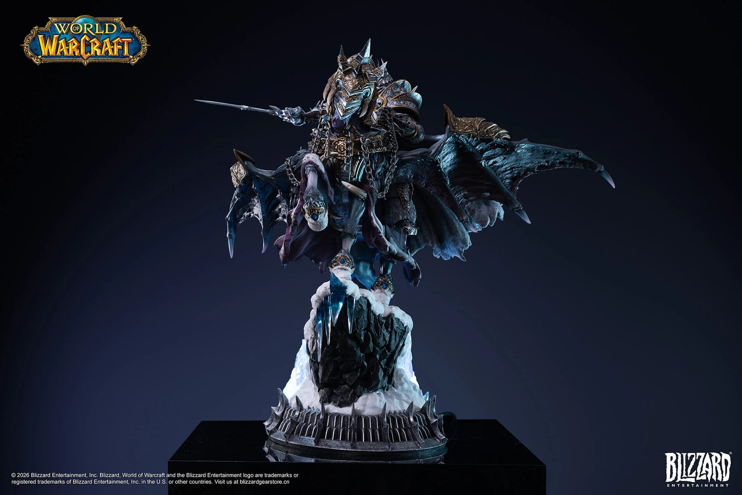 PRE-ORDER Warcraft The Lich King & Invincible (14-Inch) Statues Activision Blizzard