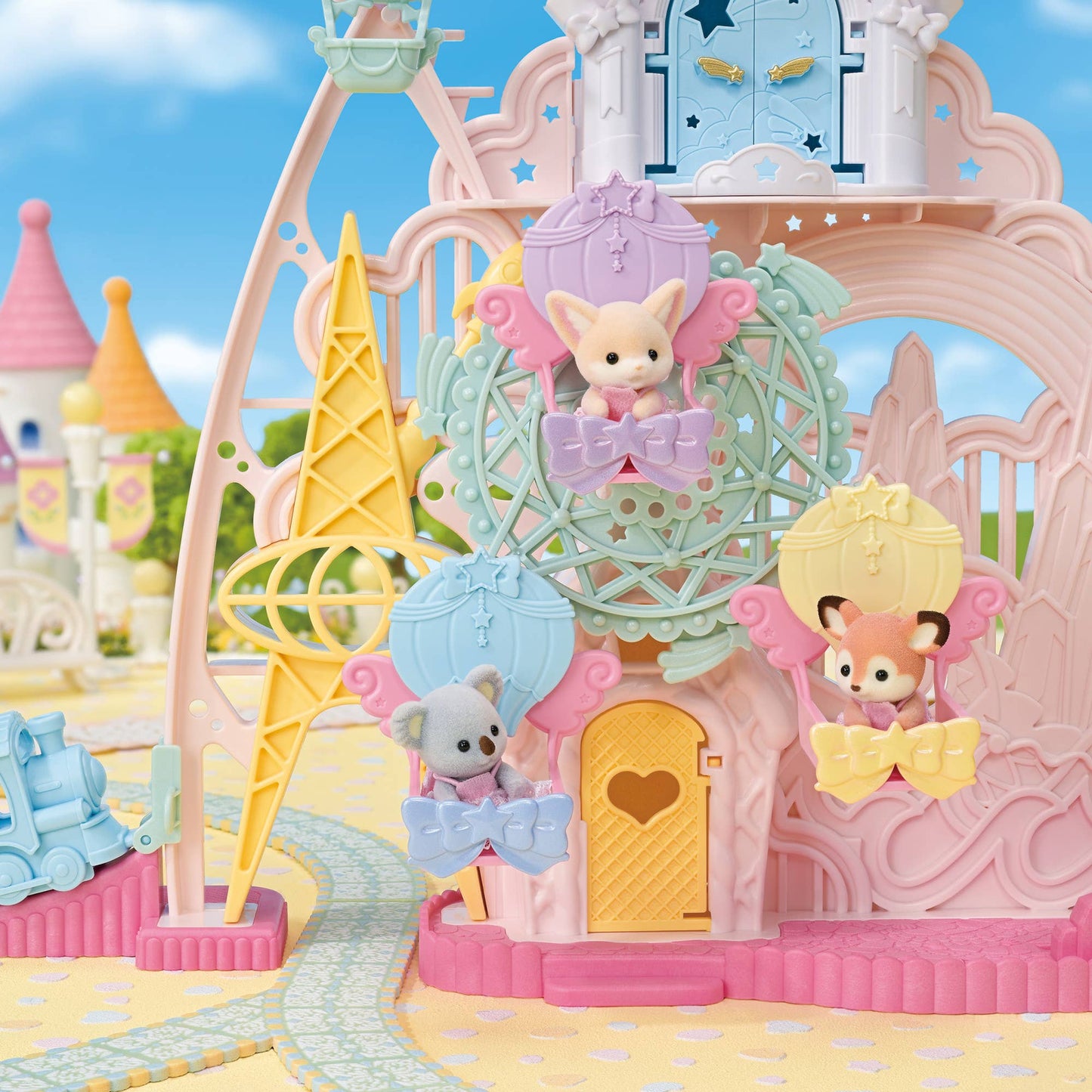Calico Critters Baby Dream Amusement Park, Dollhouse Playset