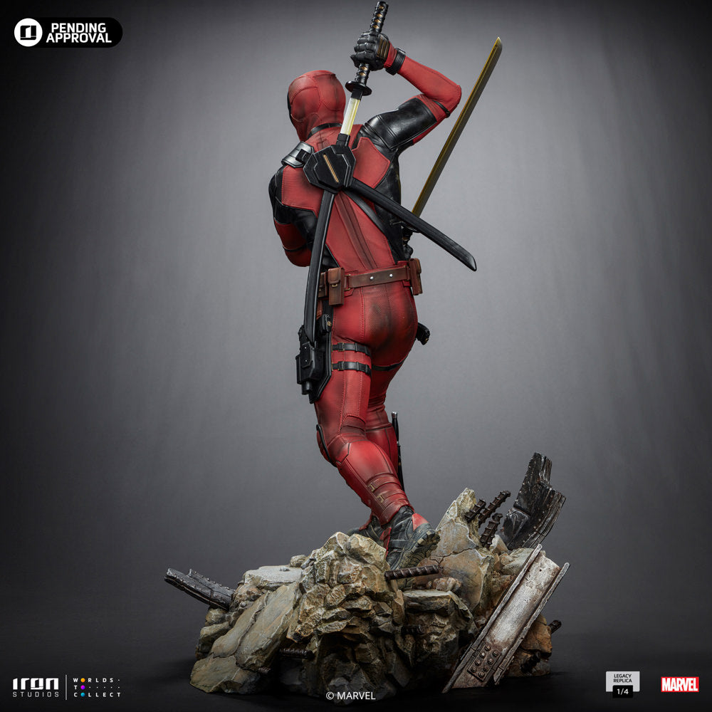 PRE-ORDER Deadpool Quarter Scale Statue