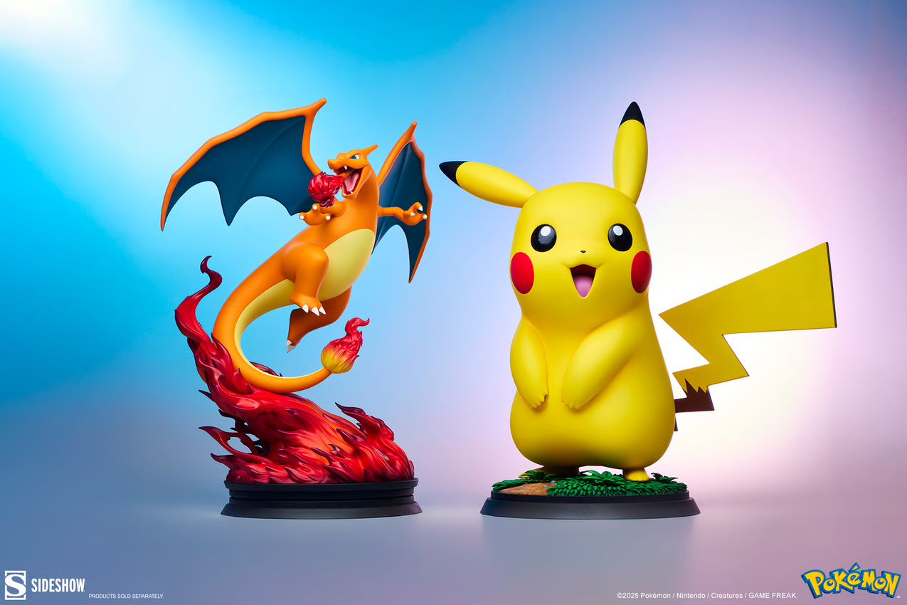 PRE-ORDER CHARIZARD Statues by Sideshow Collectibles