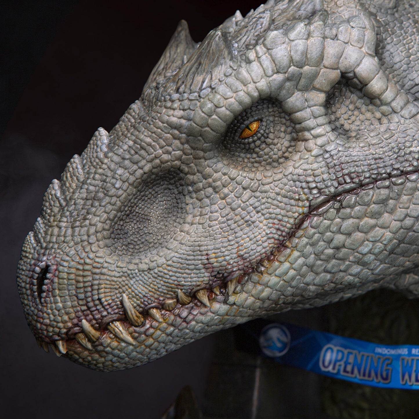 PRE-ORDER Indominus Rex Bust