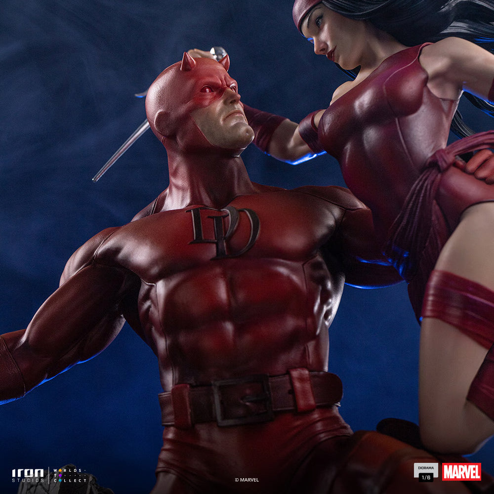 PRE-ORDER Iron Studios Marvel Comic Daredevil & Elektra 1/6th Scale Statue