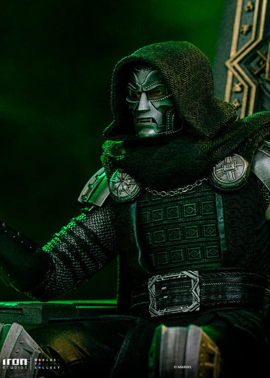 PRE-ORDER Iron Studios Marvel Avengers Doomsday Doctor Doom on Throne Statue