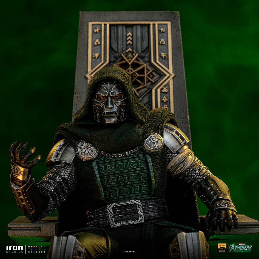 PRE-ORDER Iron Studios Marvel Avengers Doomsday Doctor Doom on Throne Statue