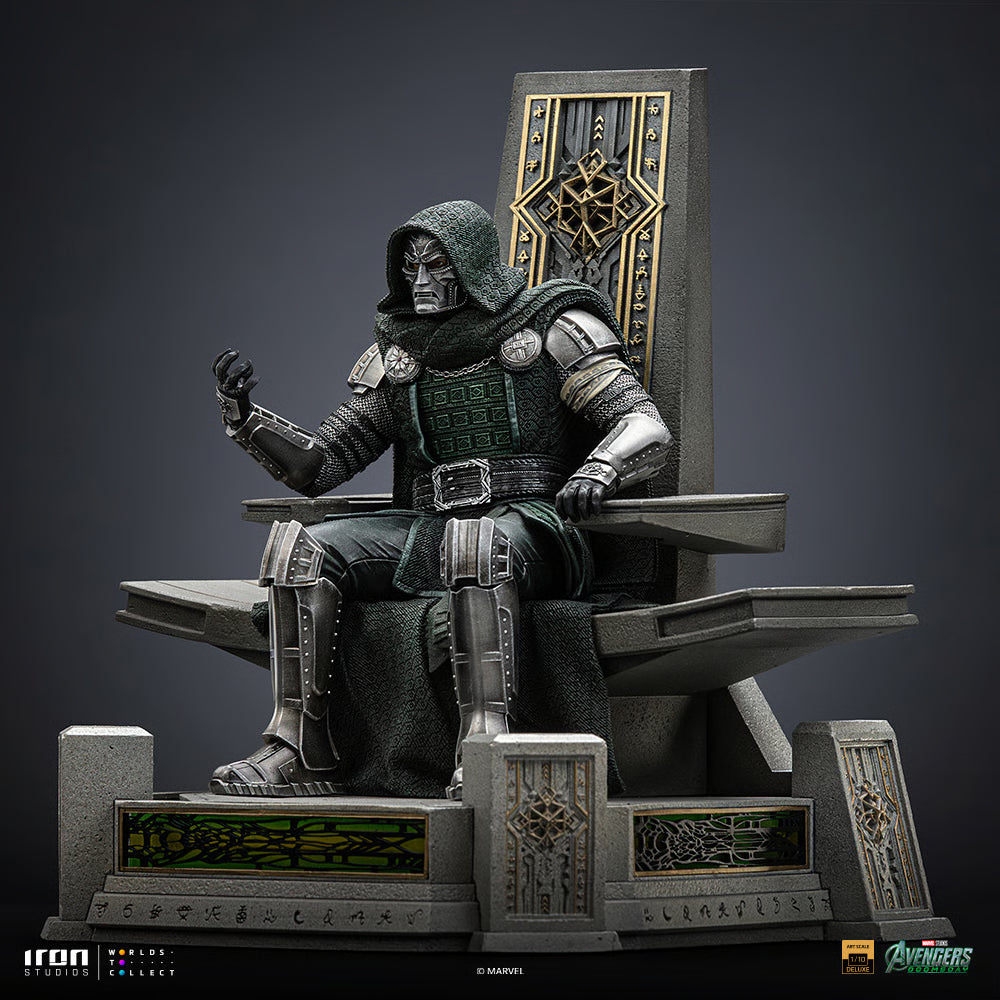 PRE-ORDER Iron Studios Marvel Avengers Doomsday Doctor Doom on Throne Statue