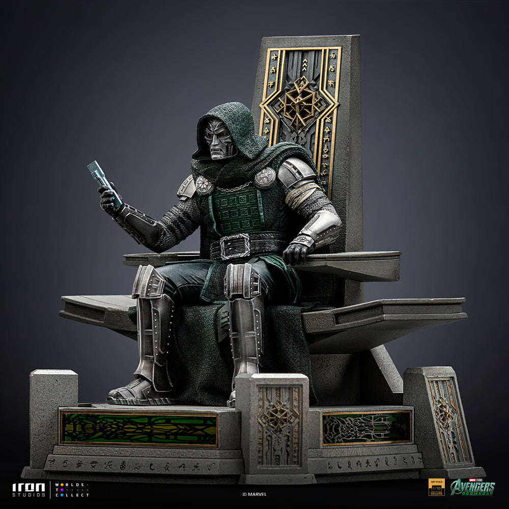 PRE-ORDER Iron Studios Marvel Avengers Doomsday Doctor Doom on Throne Statue