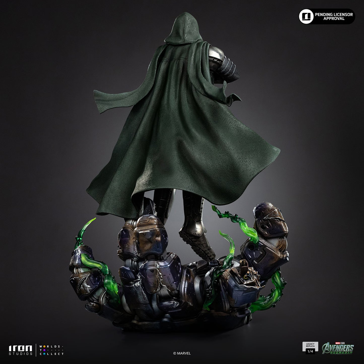 PRE-ORDER Iron Studios Marvel Avengers Doomsday Doctor Doom Quarter Scale Statue
