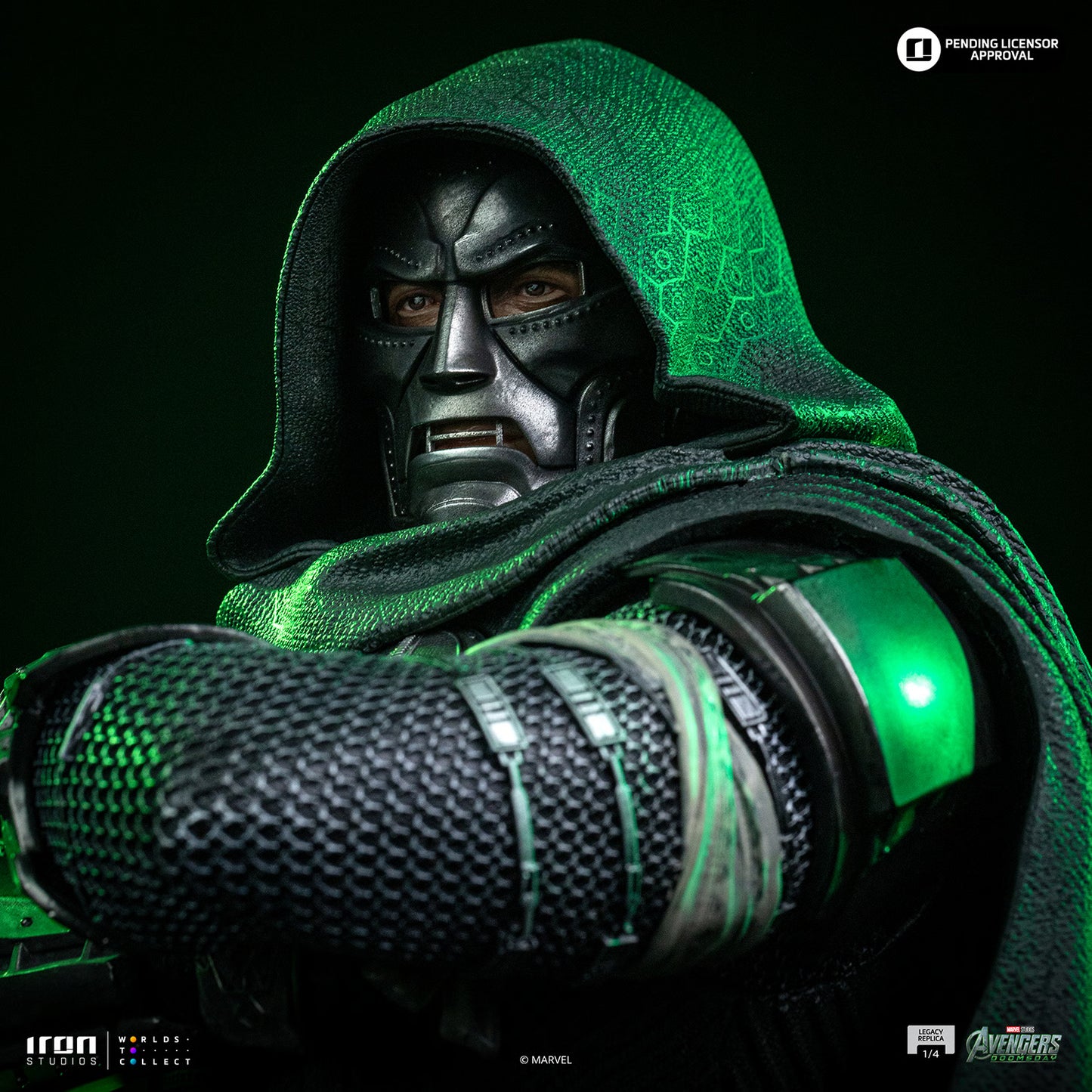 PRE-ORDER Iron Studios Marvel Avengers Doomsday Doctor Doom Quarter Scale Statue