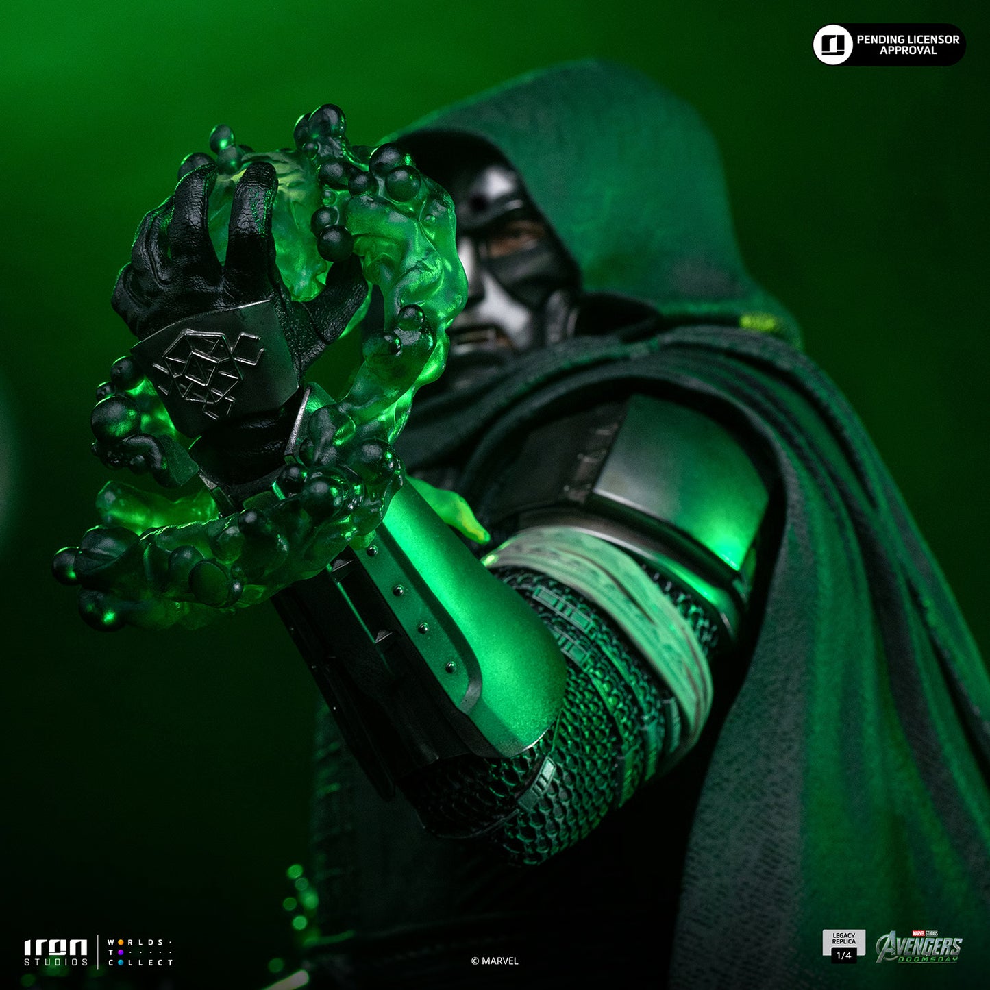 PRE-ORDER Iron Studios Marvel Avengers Doomsday Doctor Doom Quarter Scale Statue