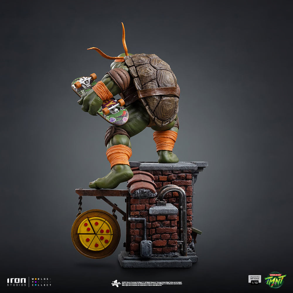 PRE-ORDER Iron Studios Teenage Mutant Ninja Turtles Michelangelo Unleashed Art Scale 1:10 Statue