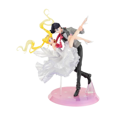 Sailor Moon FiguartsZERO Chouette Usagi and Tuxedo Mask (Moonlight Glow Edition)