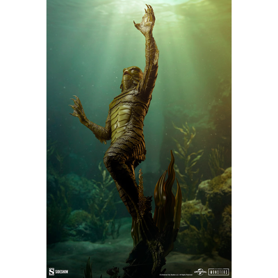 PRE-ORDER Creature from the Black Lagoon Premium Format™ Figure by Sideshow Collectibles