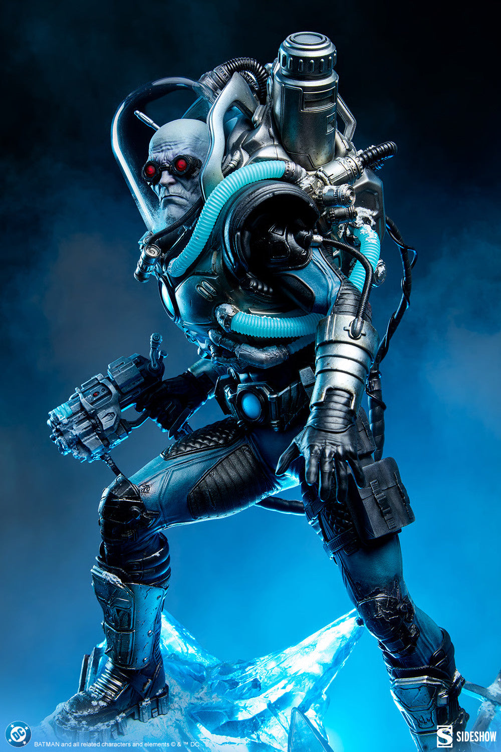 PRE-ORDER Sideshow DC Comics Mr. Freeze Premium Format Figure