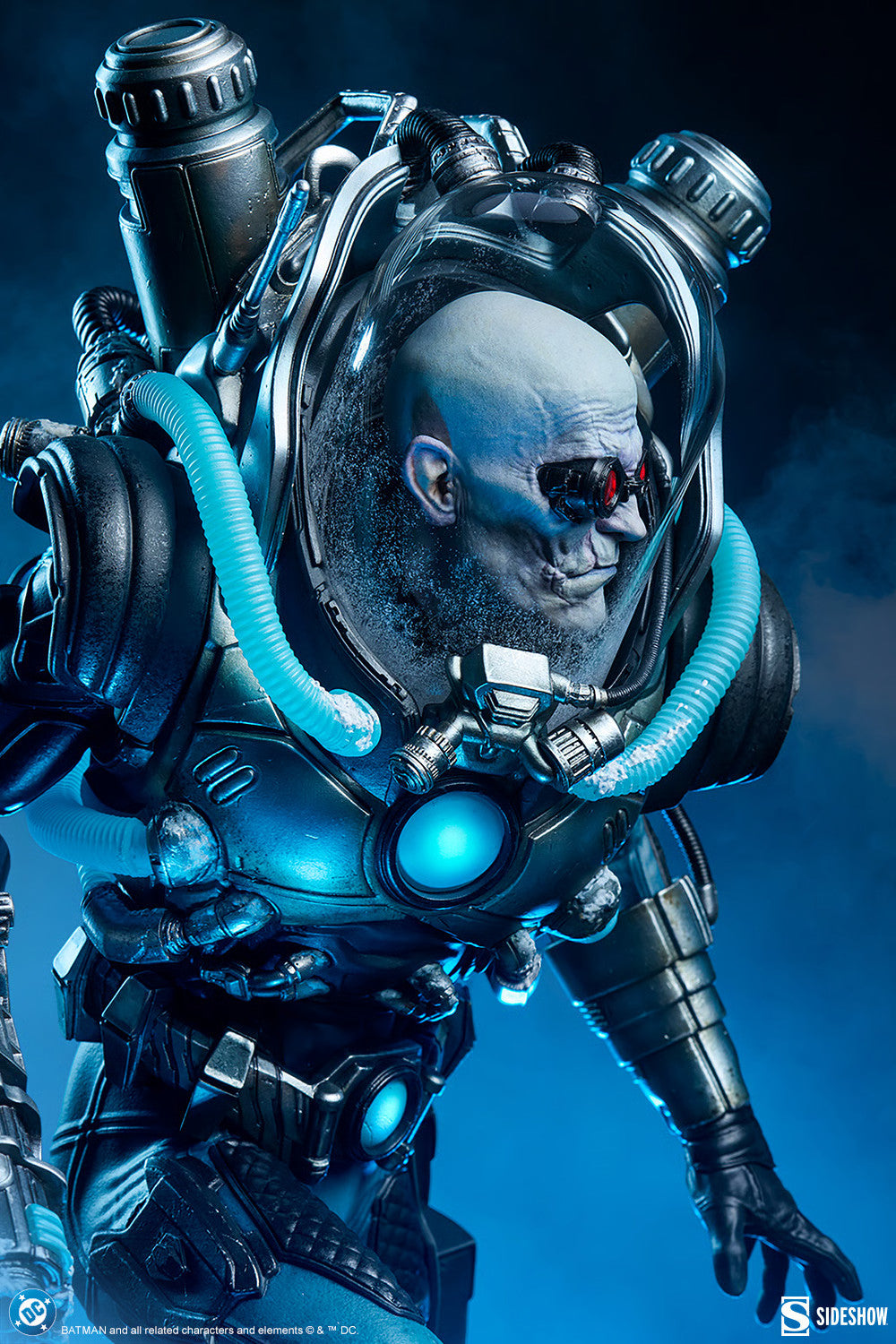 PRE-ORDER Sideshow DC Comics Mr. Freeze Premium Format Figure