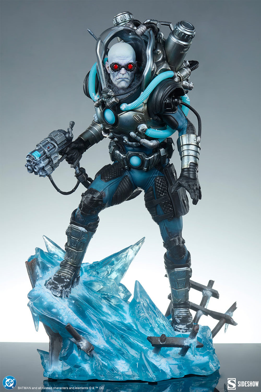 PRE-ORDER Sideshow DC Comics Mr. Freeze Premium Format Figure