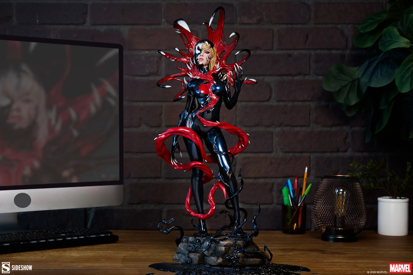 Sideshow Collectibles Premium Format Marvel Gwendom Statue