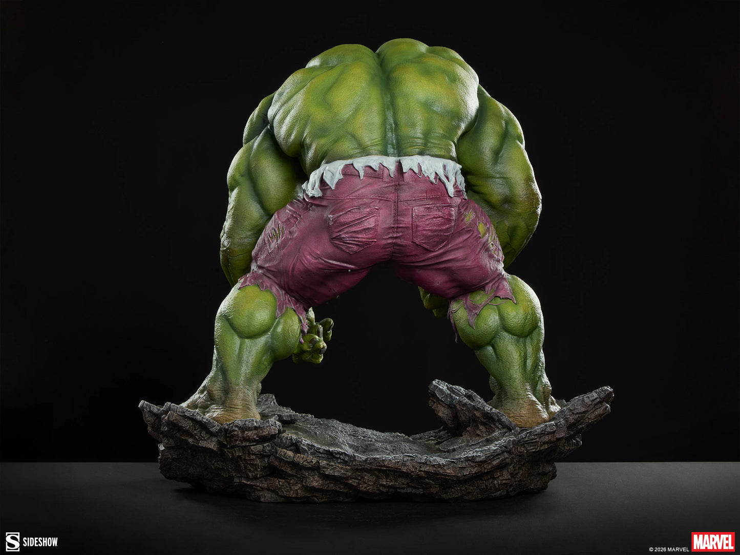 PRE-ORDER Marvel Hulk Premium Format Statue Sideshow Collectibles