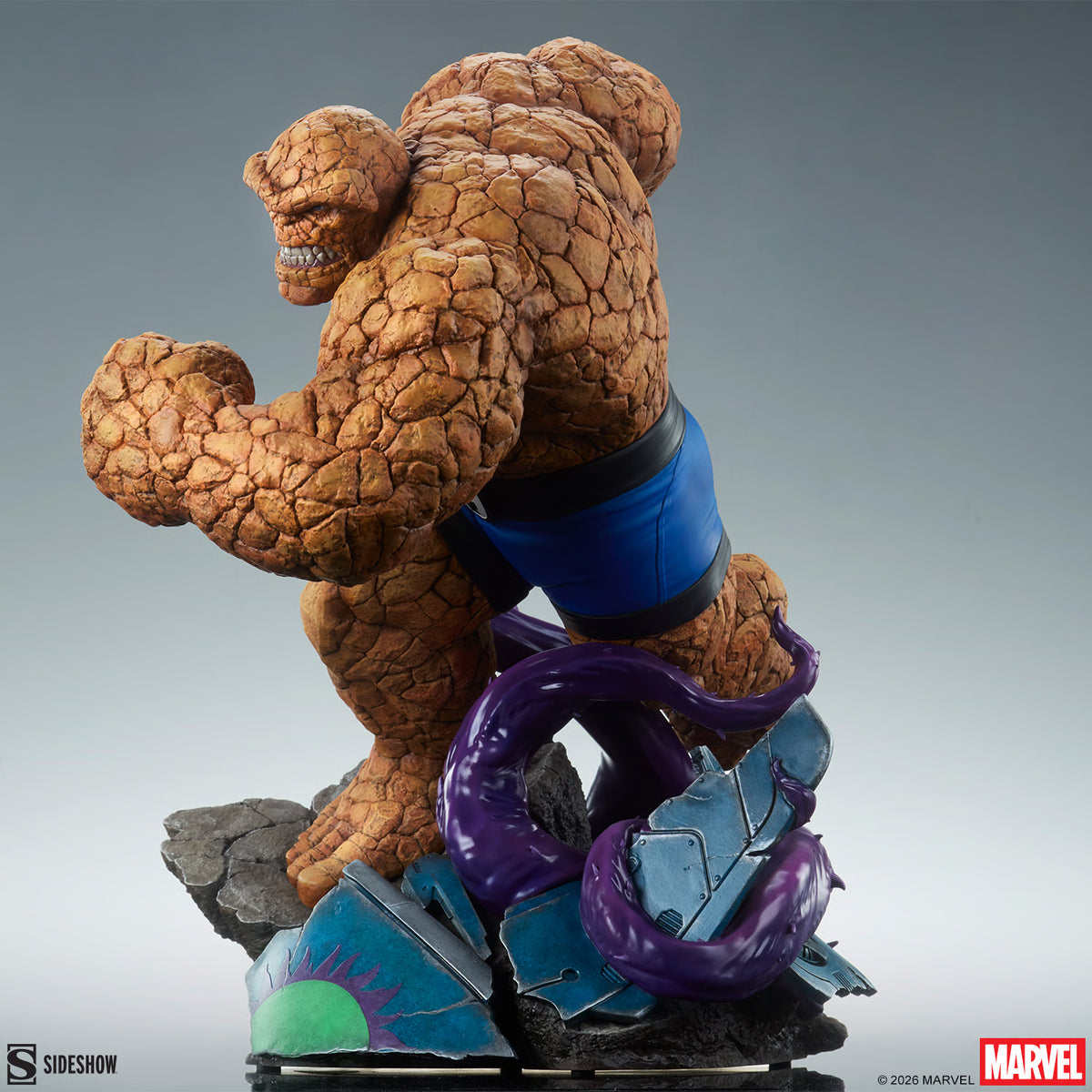 PRE-ORDER The Thing Premium Format Statue