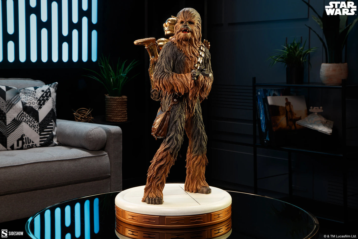 PRE-ORDER Sideshow Star Wars Chewbacca & C-3PO Premium Format Figure