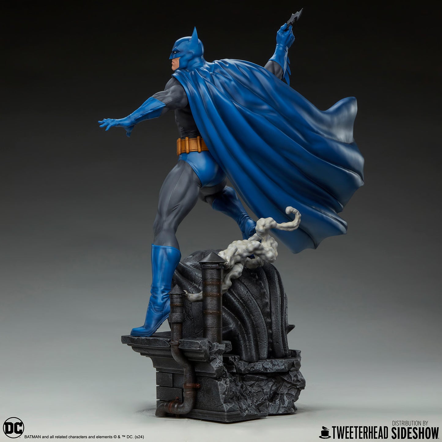 Tweeterhead Batman Retro Edition Quarter Scale Maquette