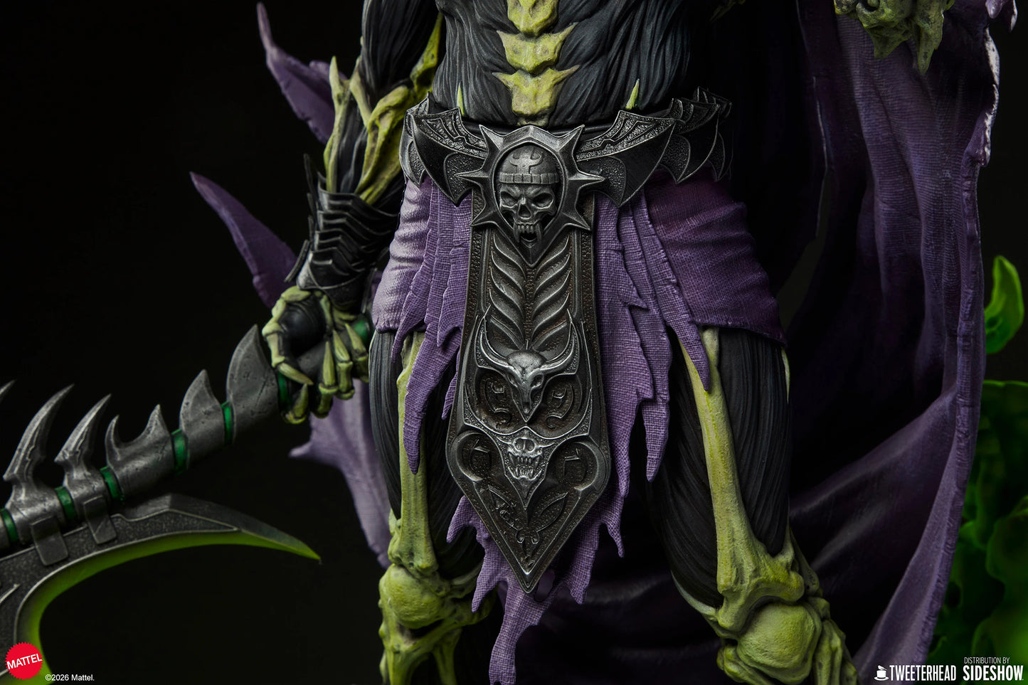 PRE-ORDER Masters of the Universe Scare Glow Legends Statue