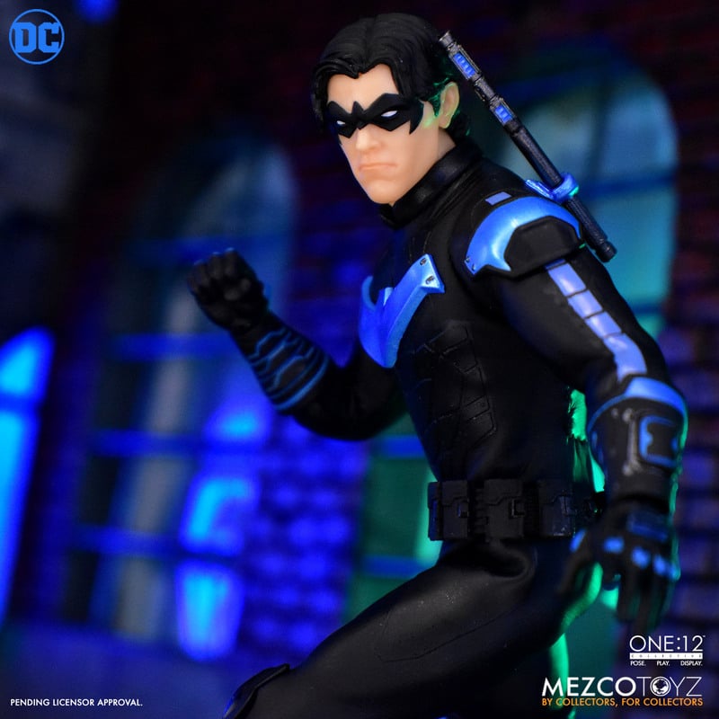 PRE-ORDER NIGHTWING ONE:12