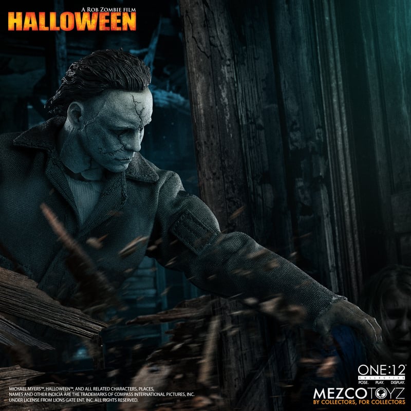 PRE-ORDER Halloween (2007): Michael Myers 1:12 Mezco Figure