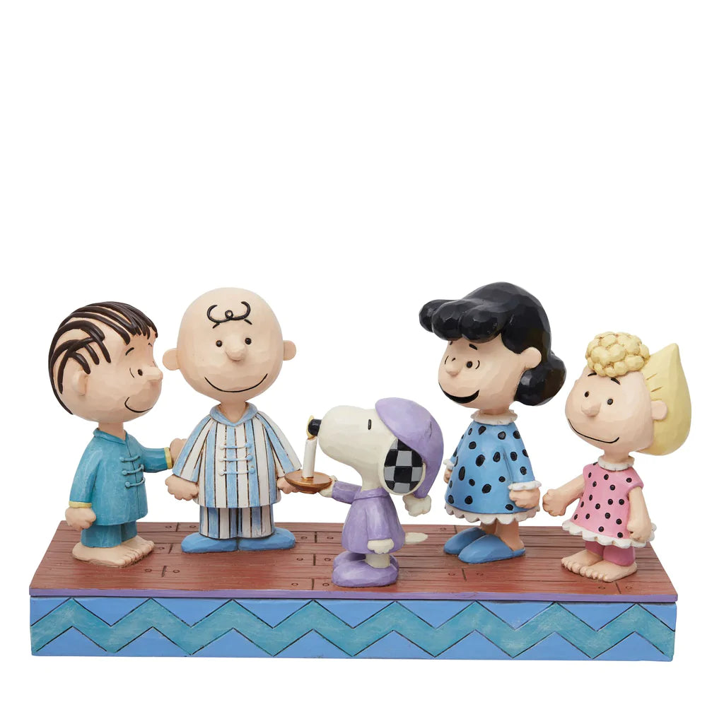 Peanuts gang in Christmas PJ's