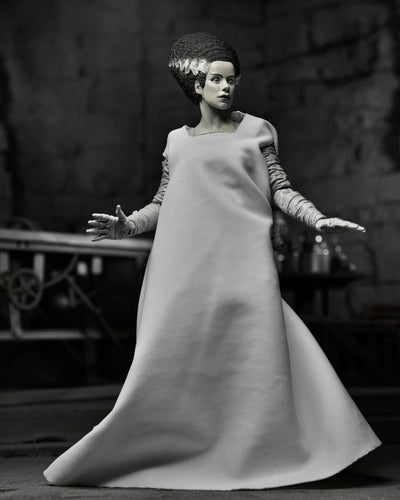 Universal Monsters 7″ Scale Action Figure – Ultimate Bride of Frankenstein (B&W)