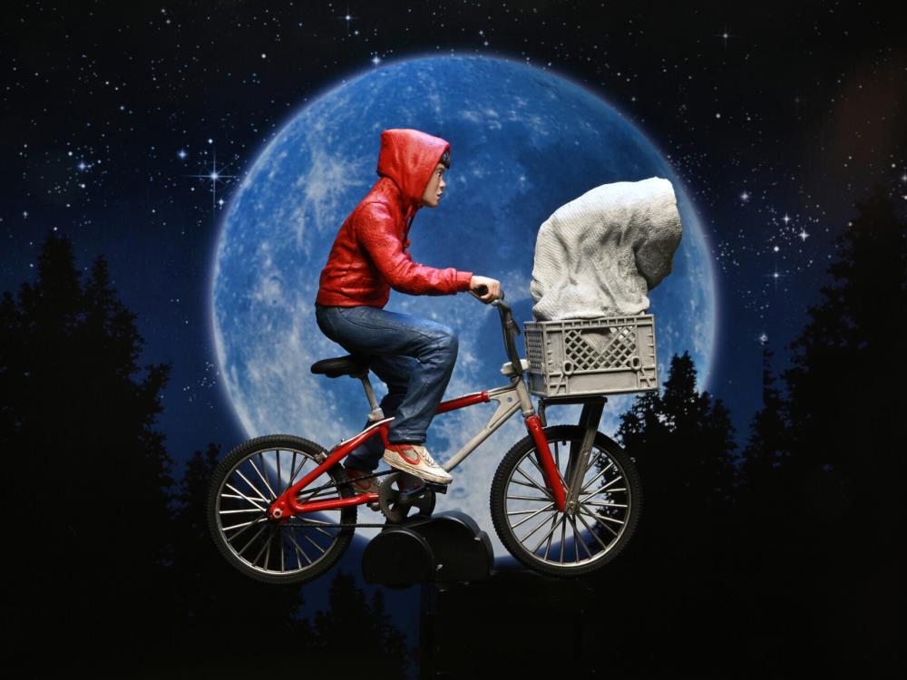 E.T. 40th Anniversary Elliot & E.T. on Bicycle 7" Scale Figure