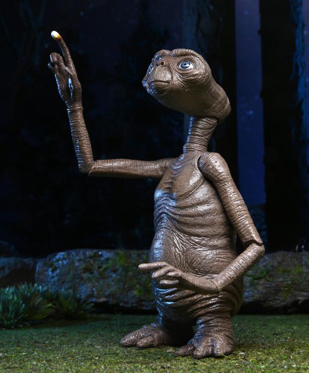 E.T. 40th Anniversary Ultimate E.T. Figure