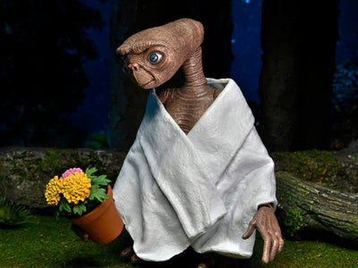 E.T. 40th Anniversary Ultimate E.T. Figure