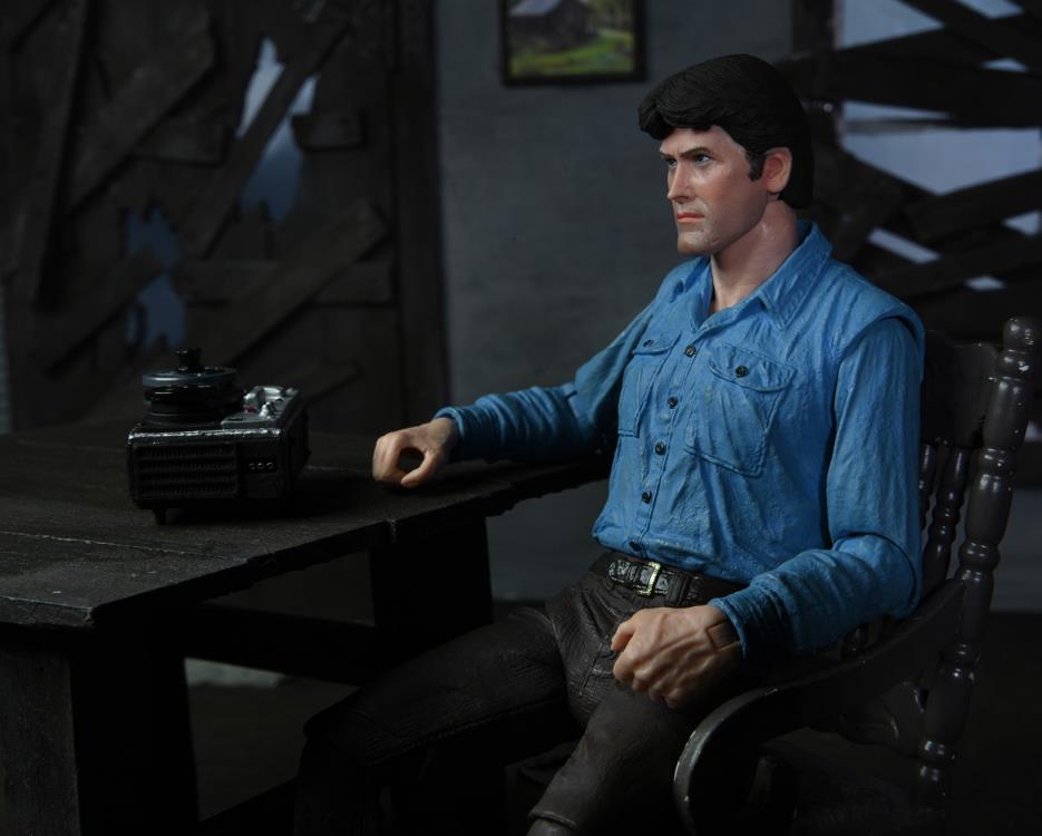 The Evil Dead 40th Anniversary Ultimate Ash Williams Figure