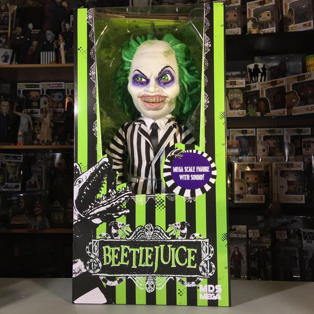 Mezco Toys Beetlejuice 15” Mds Mega Scale on sale Figure