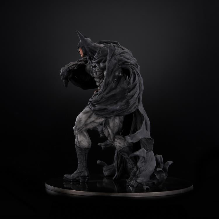 DC Sofbinal Batman (Hard Black Ver.)