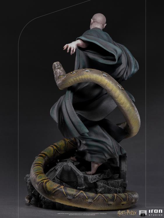 Harry Potter Legacy Replica Voldemort and Nagini 1/4 Scale Limited Edition Statue