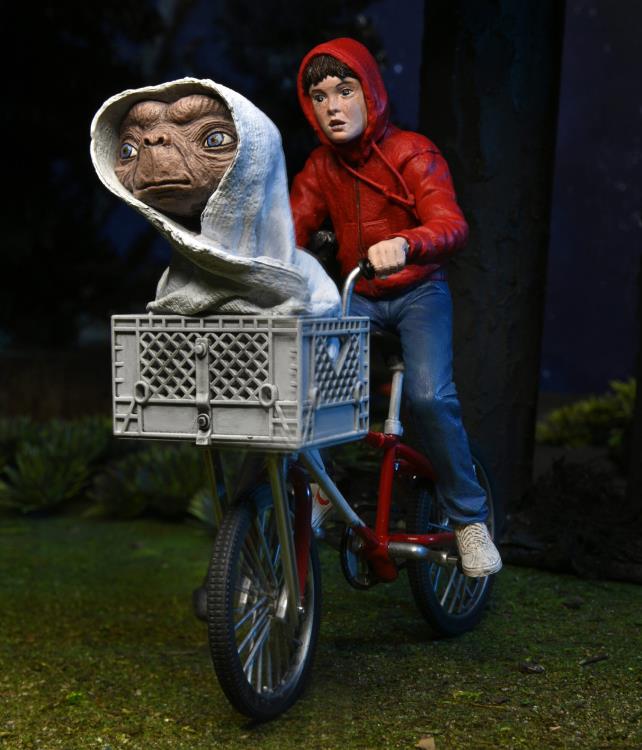 E.T. 40th Anniversary Elliot & E.T. on Bicycle 7" Scale Figure