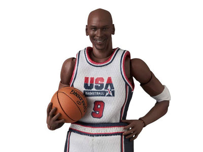 Michael Jordan MAFEX Number 132 Figure