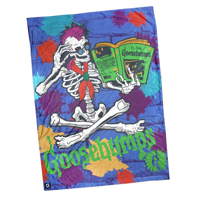 Goosebumps® Curly Throw Blanket